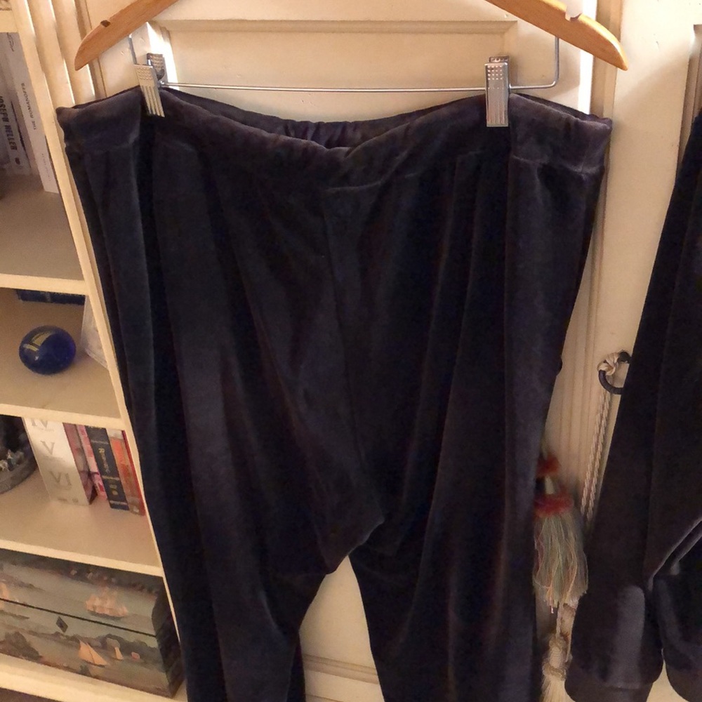 Ralph Lauren Velour Tracksuit - Picture 11 of 13